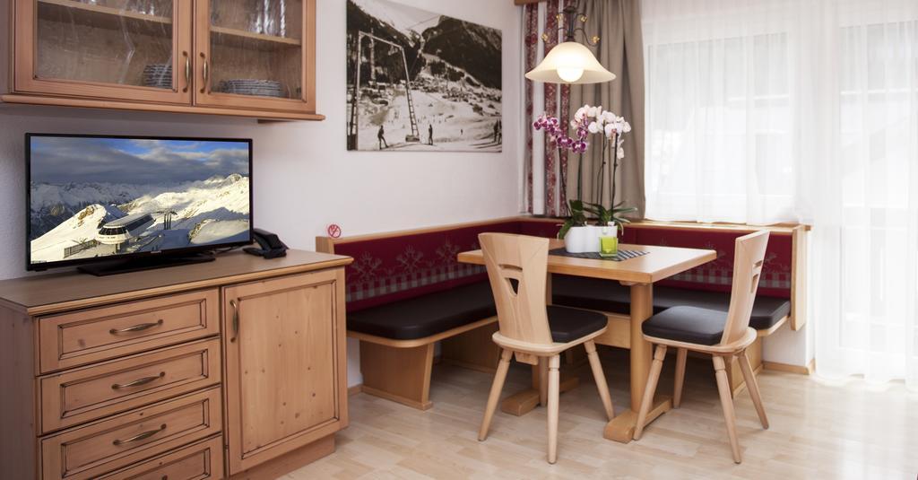 Davo Lais Apartment อิสชเกิล ภายนอก รูปภาพ