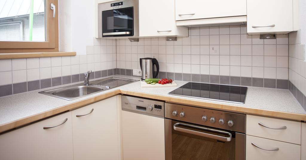 Davo Lais Apartment อิสชเกิล ภายนอก รูปภาพ