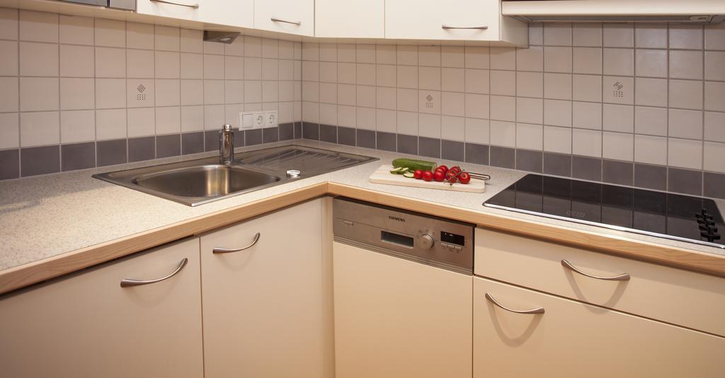 Davo Lais Apartment อิสชเกิล ภายนอก รูปภาพ